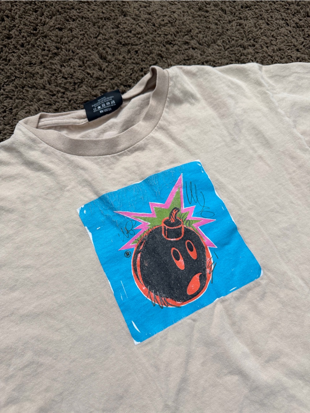 Streetwear The Hundreds Men’s M Graphic Bomb Andy Adam Sand Biege Graphic Tee